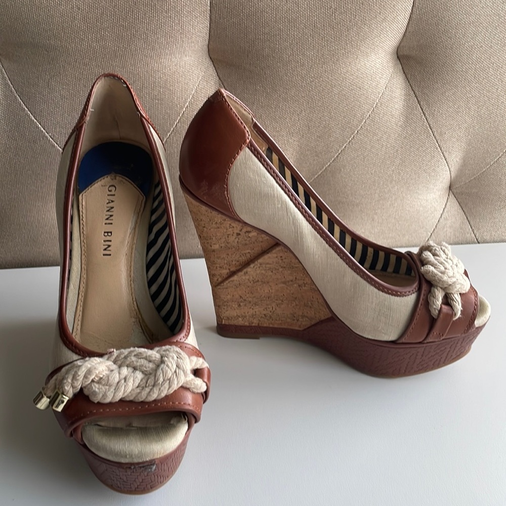 Gianni Bini Nautical high heel wedges